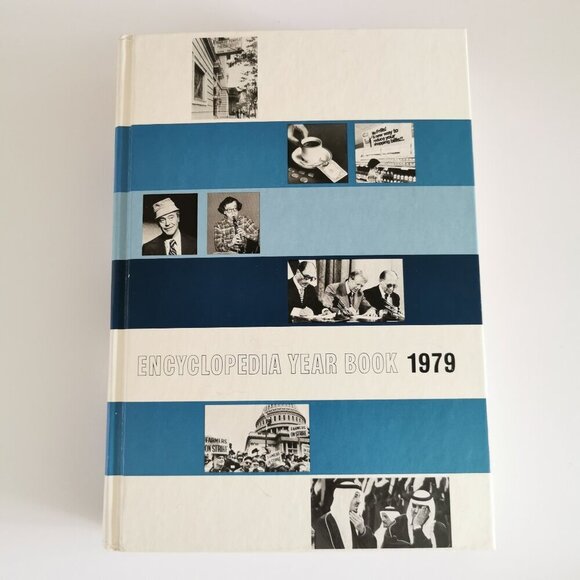 1979 Year Book Encyclopedia Vintage Birthday Gift Annual Recap Grolier Gen X - Picture 2 of 8